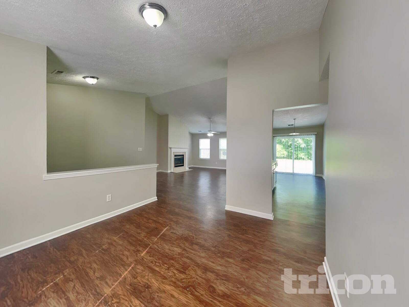 Building Photo - 9728 Avensong Crossing Dr