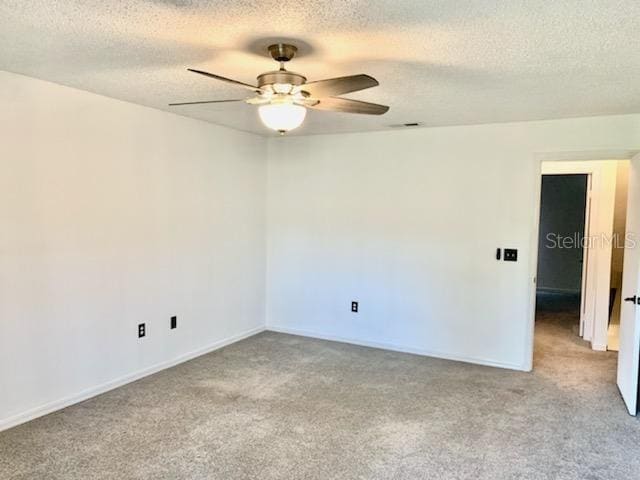 Building Photo - 37 Village Dr