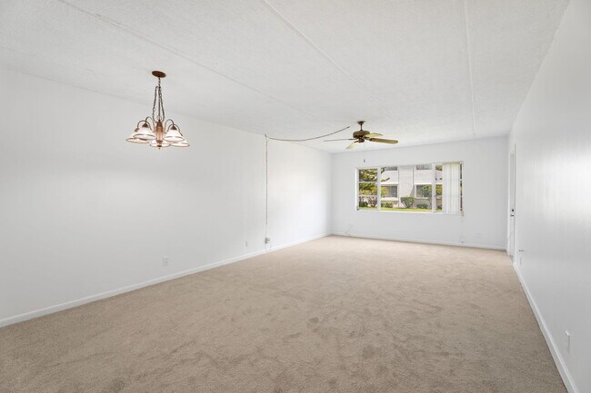 Building Photo - 4500 N Flagler Dr