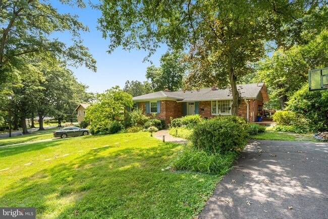 Building Photo - 11802 Enid Dr
