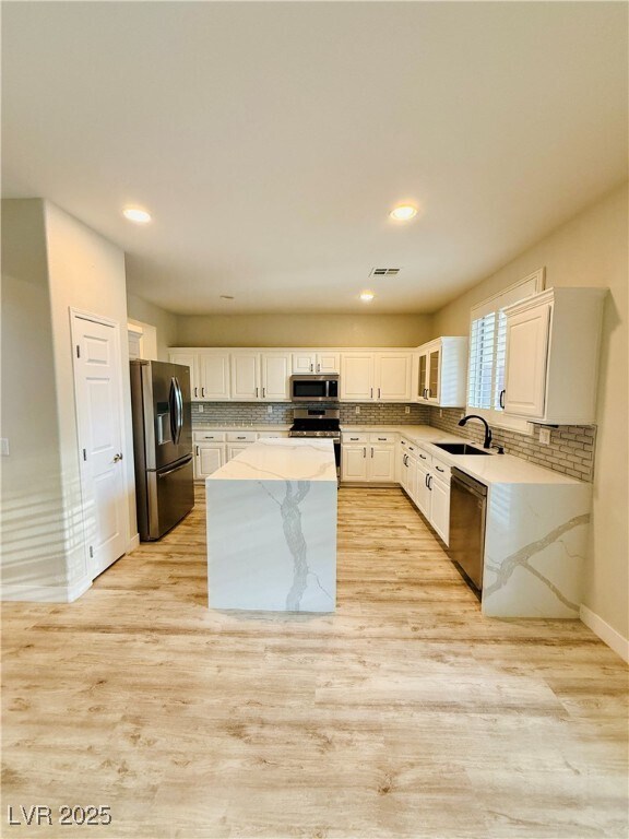 Building Photo - 777 Valley Rise Dr