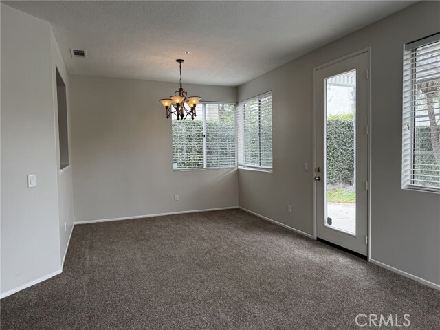 Building Photo - 619 N Jimenez Ln