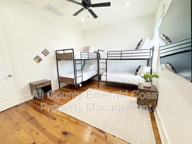 Building Photo - 50 Cinnamon Fern Lane