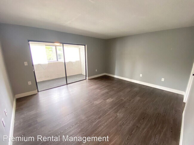 Building Photo - 2 br, 2 bath House - 5896 Windhover Dr