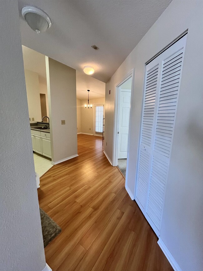 Building Photo - 21207 Harbour Vista Cir