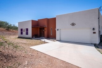 Building Photo - 231 Premio Ct