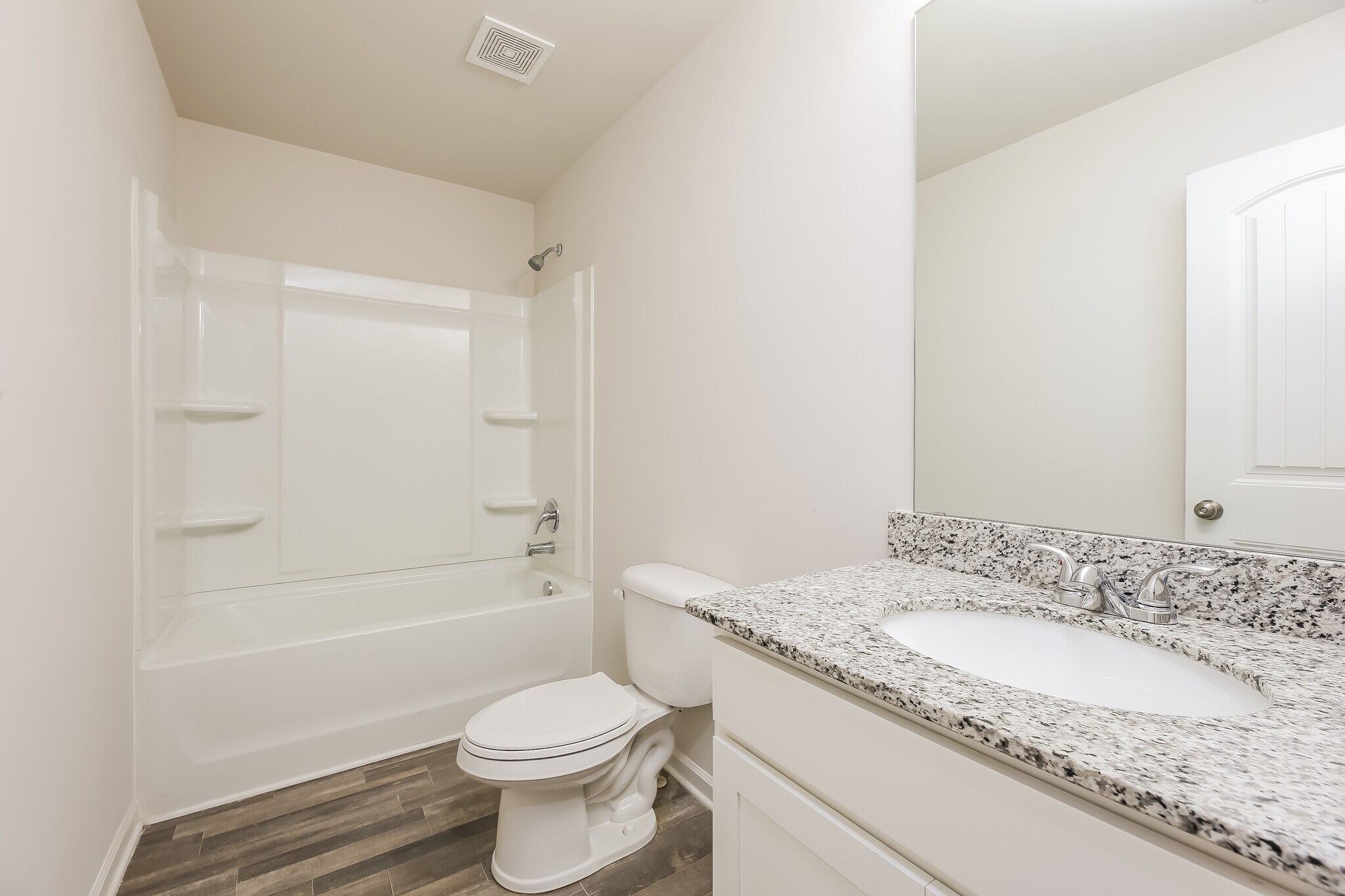 Building Photo - 222 Wadsworth Rd