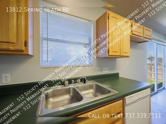 Building Photo - 13812 Spring Heath Rd