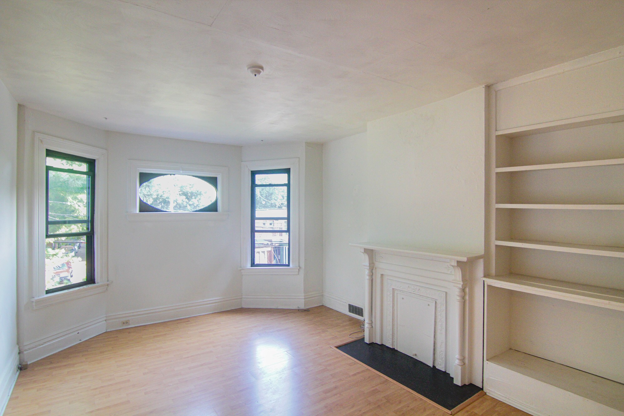 Building Photo - 428 Biddle Ave