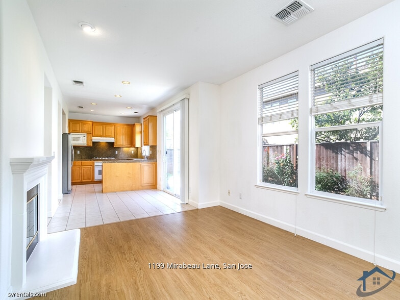 Building Photo - 1199 Mirabeau Ln