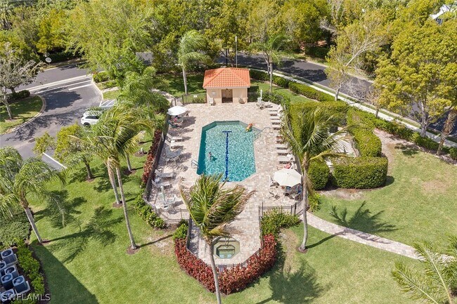 Building Photo - 26670 Rosewood Pointe Dr