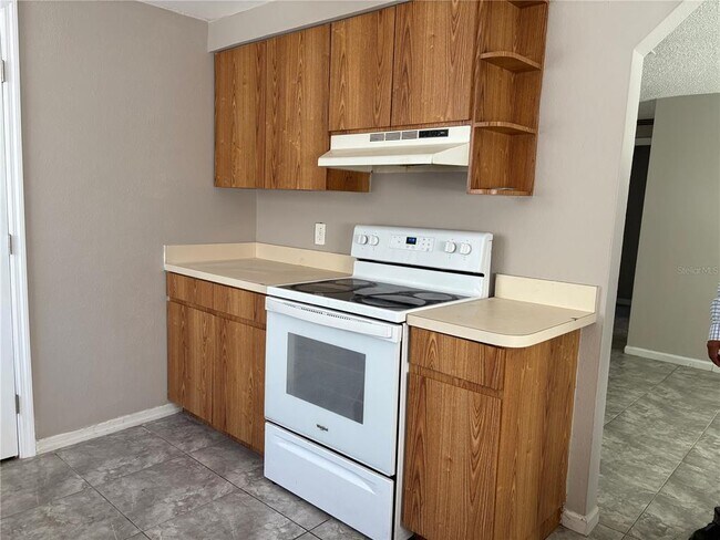 Building Photo - 2605 E 26th Ave