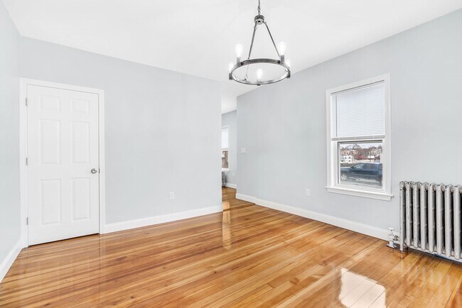 Building Photo - 19 Farrington St