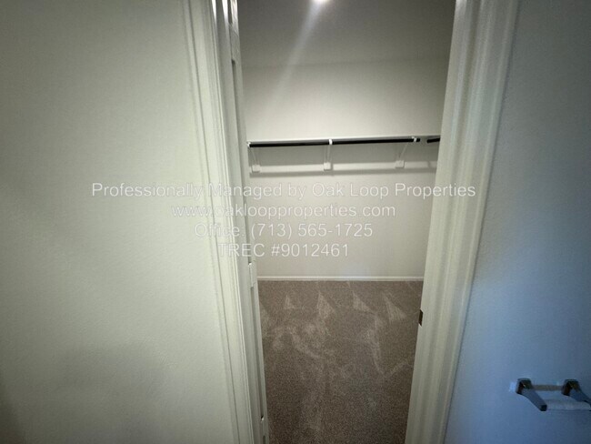 Building Photo - 18635 Gravago Ln