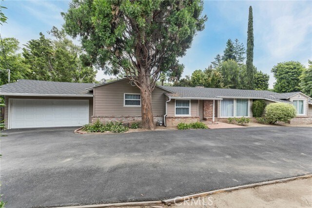 Building Photo - 3442 Laurel Canyon Blvd