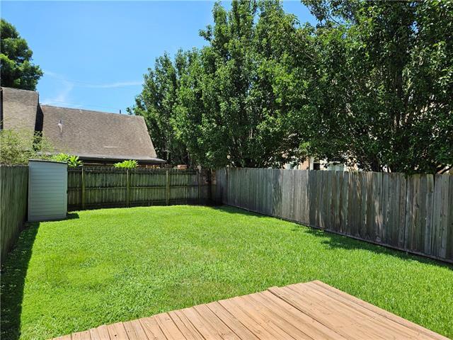 Building Photo - 348 W Robert E Lee Blvd