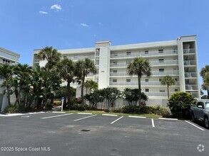 Building Photo - 1555 N Hwy A1A