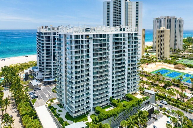 Building Photo - 3100 N Ocean Dr