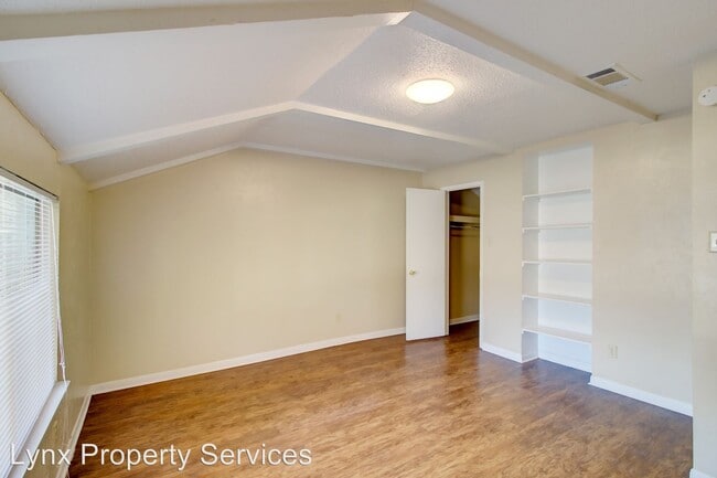 Building Photo - 3800 Allegro Lugar St