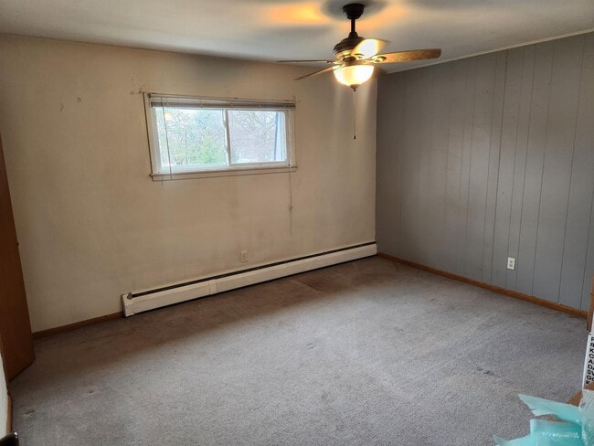 Building Photo - N 64 W23356-W24126 Main St