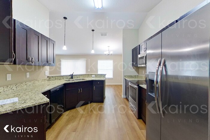 Building Photo - 4481 SW 139th Pl