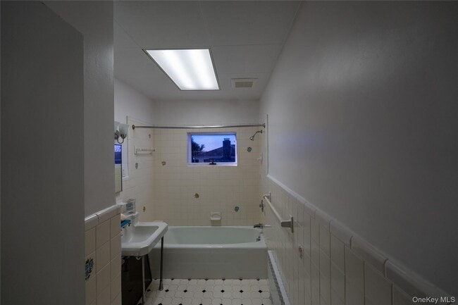 Building Photo - 43 4th St