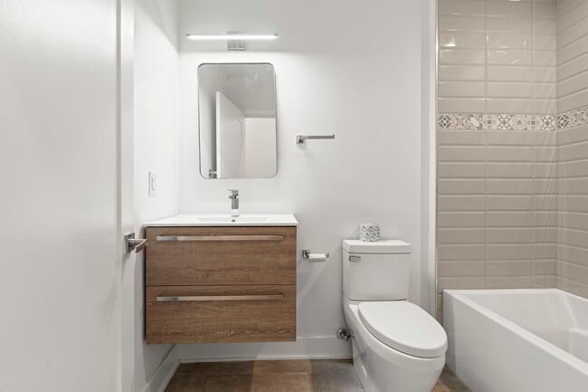 Building Photo - 1244 S 20th St