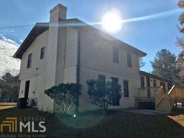 Building Photo - 2435 Hallie Mill Rd