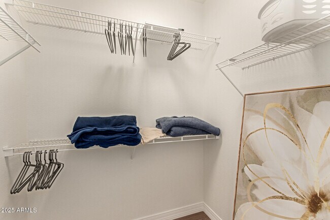 Building Photo - 20100 N 78th Pl