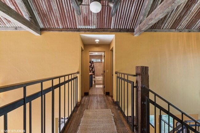 Building Photo - Charming 4 bedroom Home in Whitefish on 3 Acres