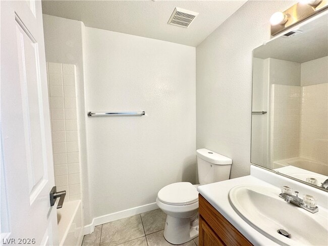 Building Photo - 1835 E Calvada Blvd