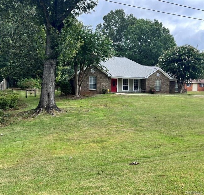 Building Photo - 810 Carter Rd