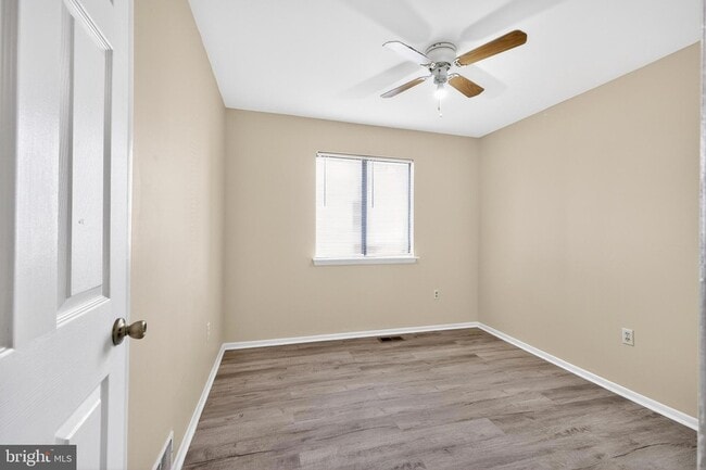 Building Photo - 308 Skeet Ave