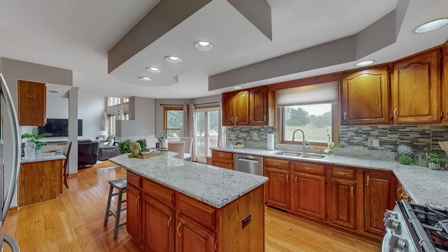 Building Photo - 2361 Legacy Dr
