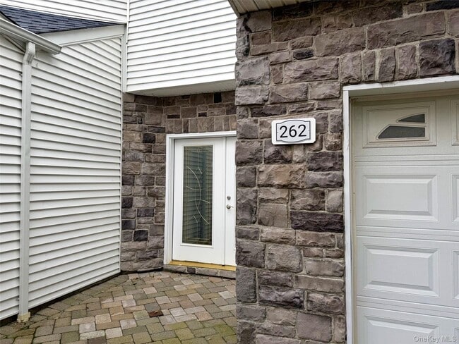 Building Photo - 262 Tamerisk Ln