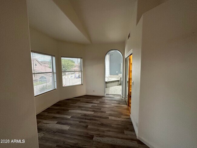 Building Photo - 3169 E Desert Flower Ln