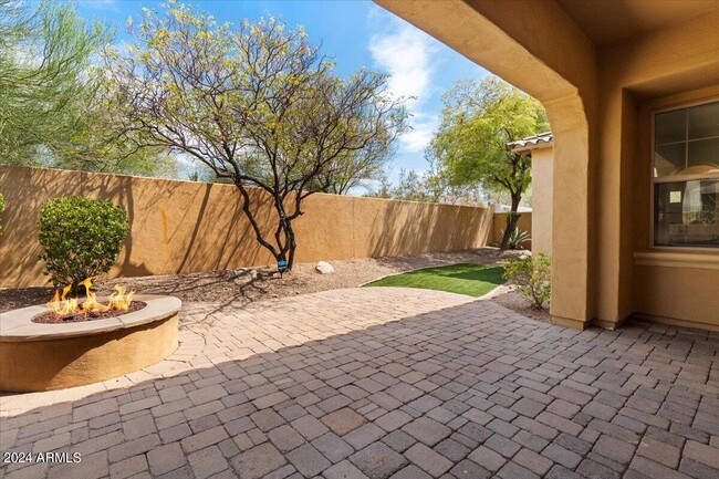 Building Photo - 9356 E Horseshoe Bend Dr
