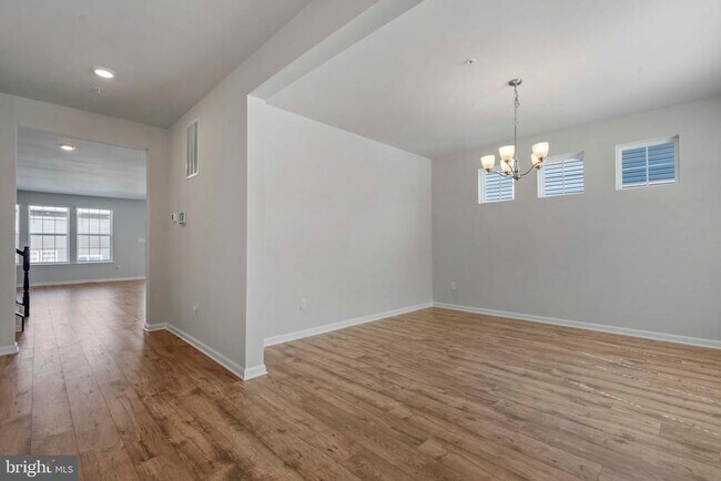 Building Photo - 5713 Haller Pl
