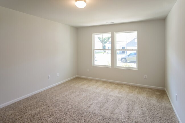 Building Photo - 1793 Sapphire Dr