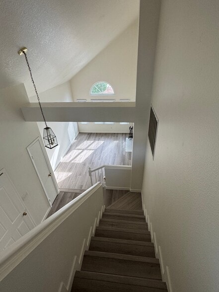 Building Photo - 7314 Laura Ln