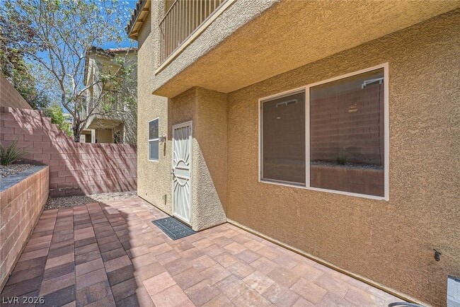 Building Photo - 3811 Total Eclipse St