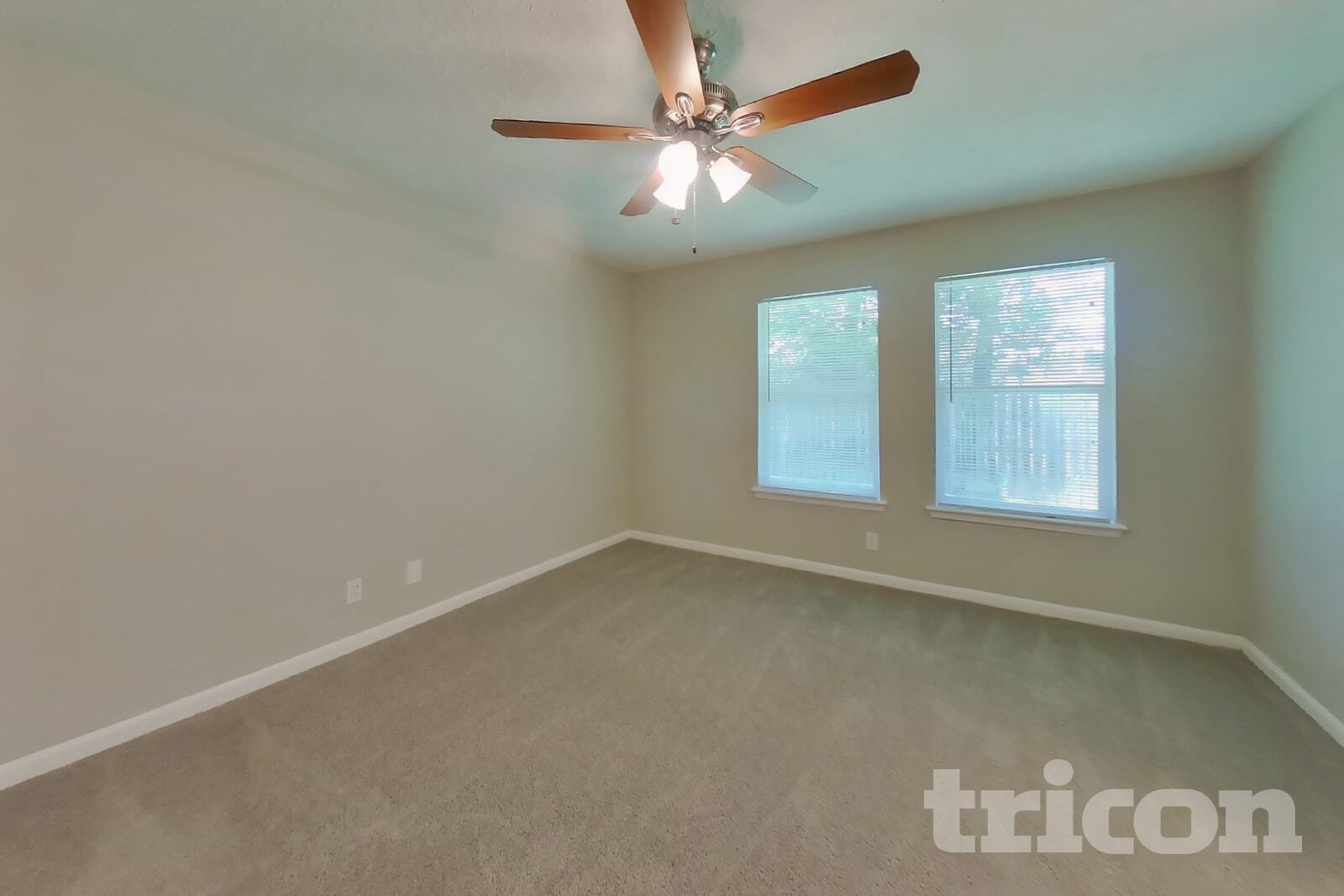 Building Photo - 13307 Venice Cir