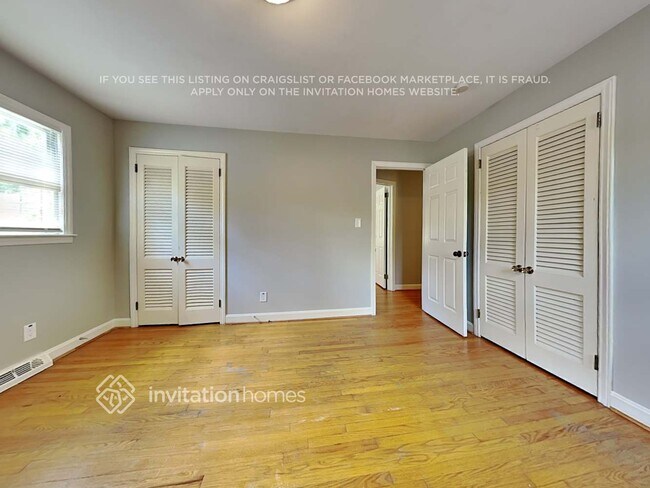 Building Photo - 2501 Wensley Dr