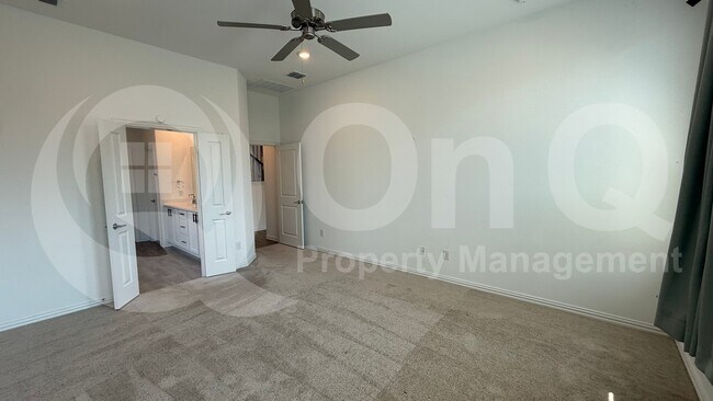 Building Photo - 1207 Sweetgum St