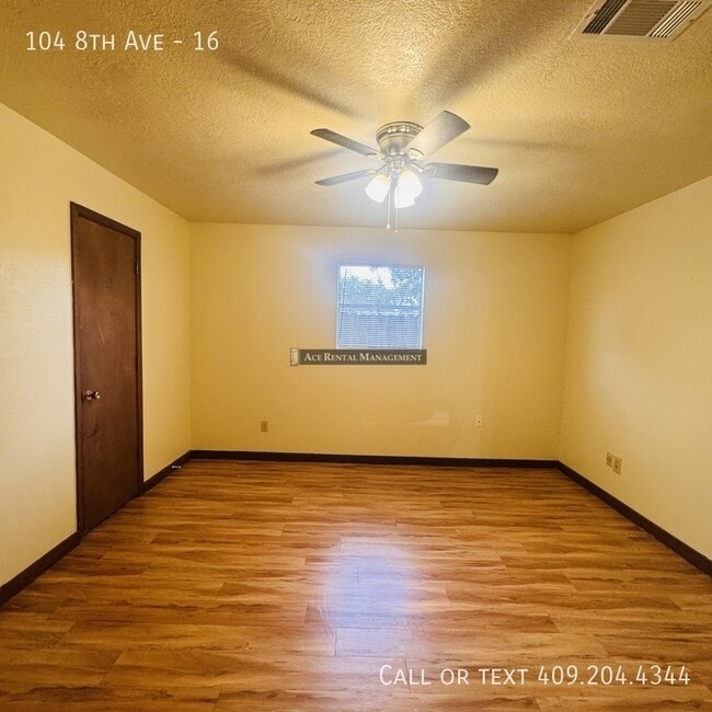 Building Photo - 104 8th Ave