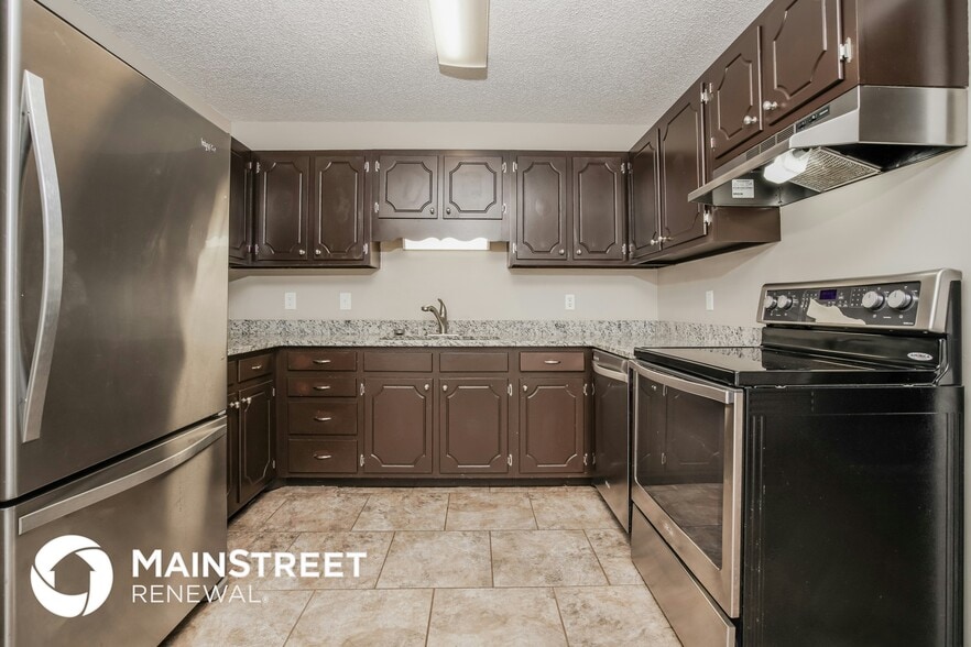 Building Photo - 108 Lucy Dr