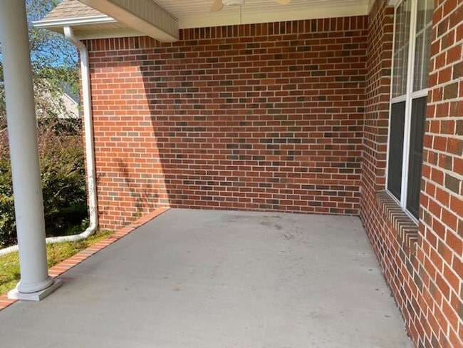 Building Photo - Magnolia Greens - Leland