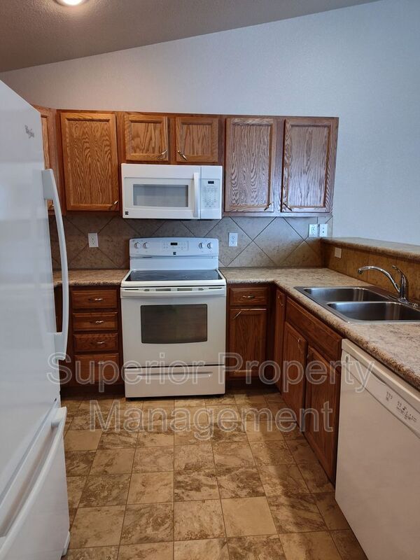 Building Photo - 3733 Gunsmoke Rd