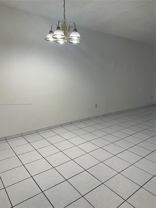 Building Photo - 9972 SW 88th St