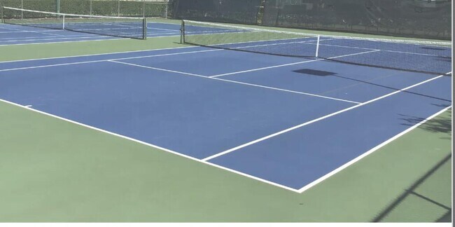 Building Photo - 8913 SW Chevy Cir